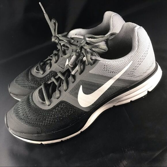 Mint condition Nike Air Zoom Pegasus 30 Wmns 10.5 US 42.5 EUR Black Grey - Picture 3 of 6